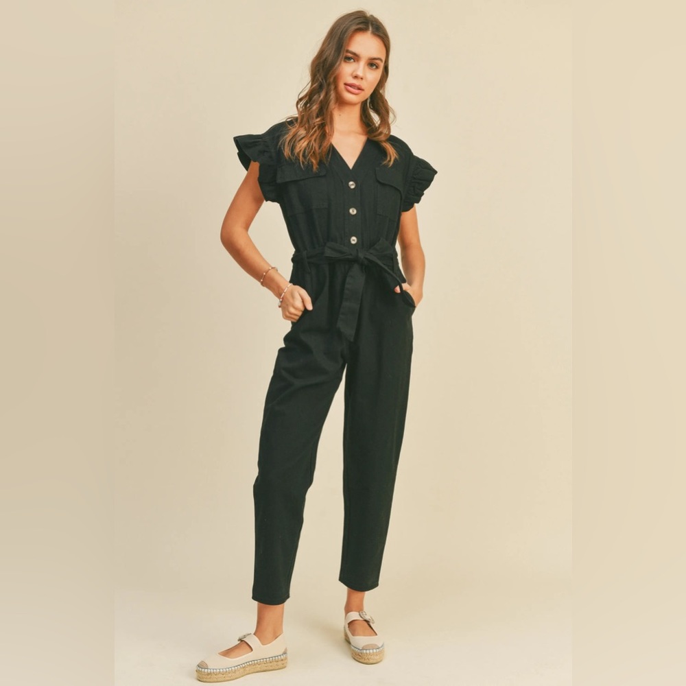 Black jumpsuit with ruffled sleeve